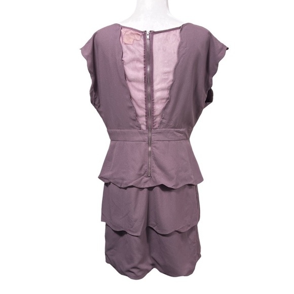 Urban Outfitters UO Coincidence & Chance Scalloped Peplum Mesh V Dress - Picture 3 of 8